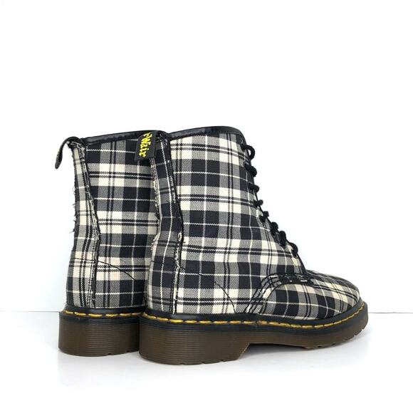 Vintage Dr Martens 1460 Black and White Plaid MIE Canvas Boots Women’s 5 Shoes - Picture 8 of 13